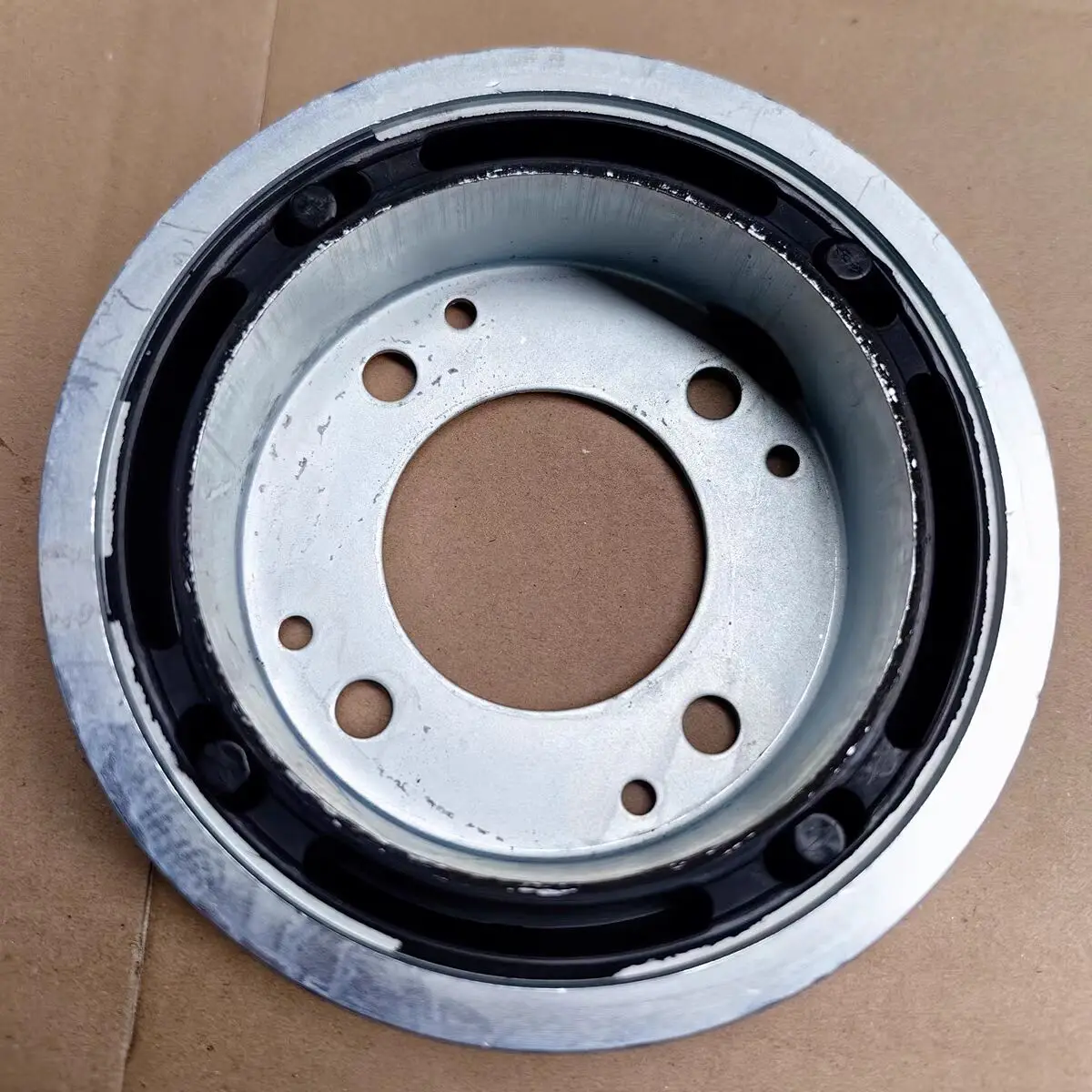 Auto parts High quality Drive Shaft Rubber Hanger Bracket,  Drive Shaft Rear Hanger Rubber For SAIC Maxus G10 Diesel 1.9T