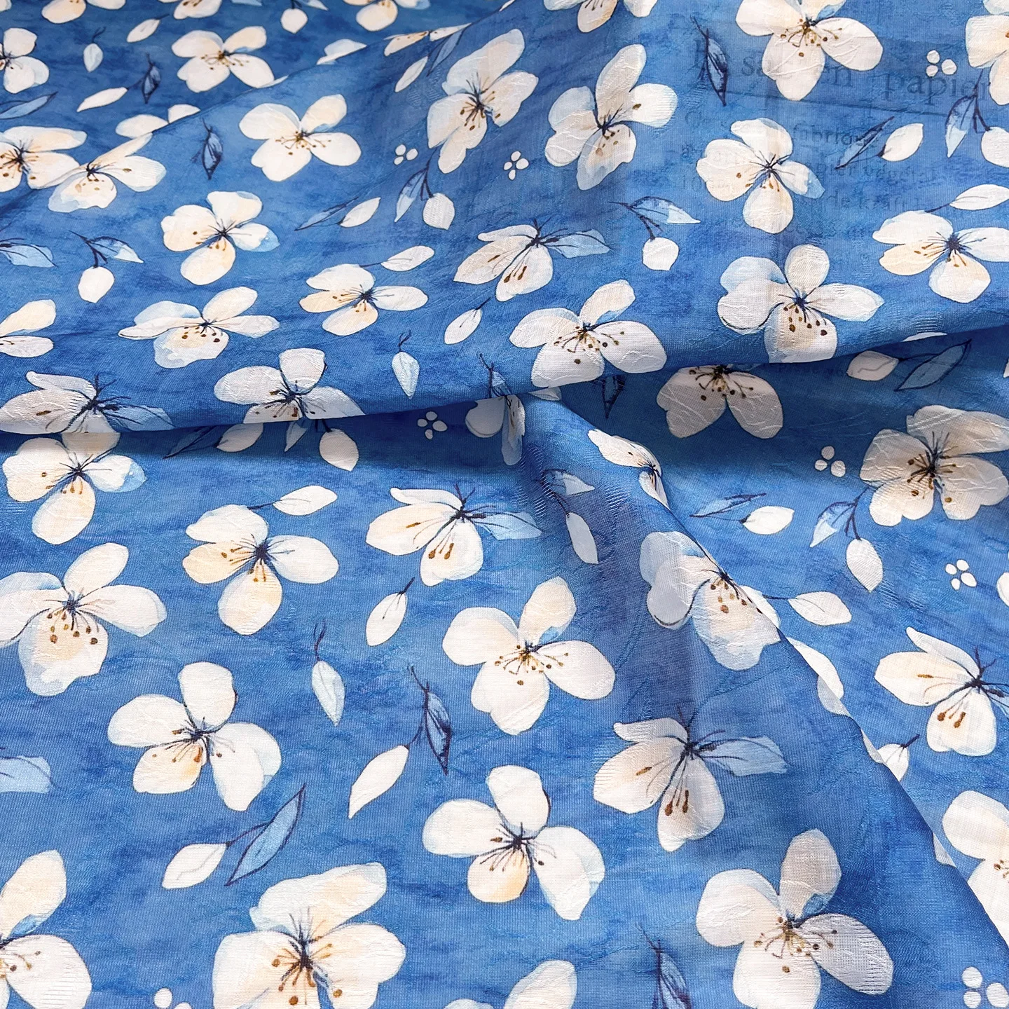 

Blue Digital Printing Floral Jacquard Fabric for Sewing Making Women's Wear Dress Children Clothing Home Clothes Cloth
