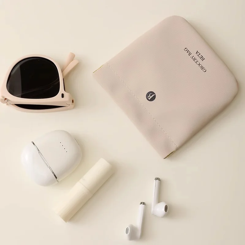Self-closing Portable Pouch, Mini Pouch for Wired Earphones, Chargers & Data Cables, Daily Makeup Pouch