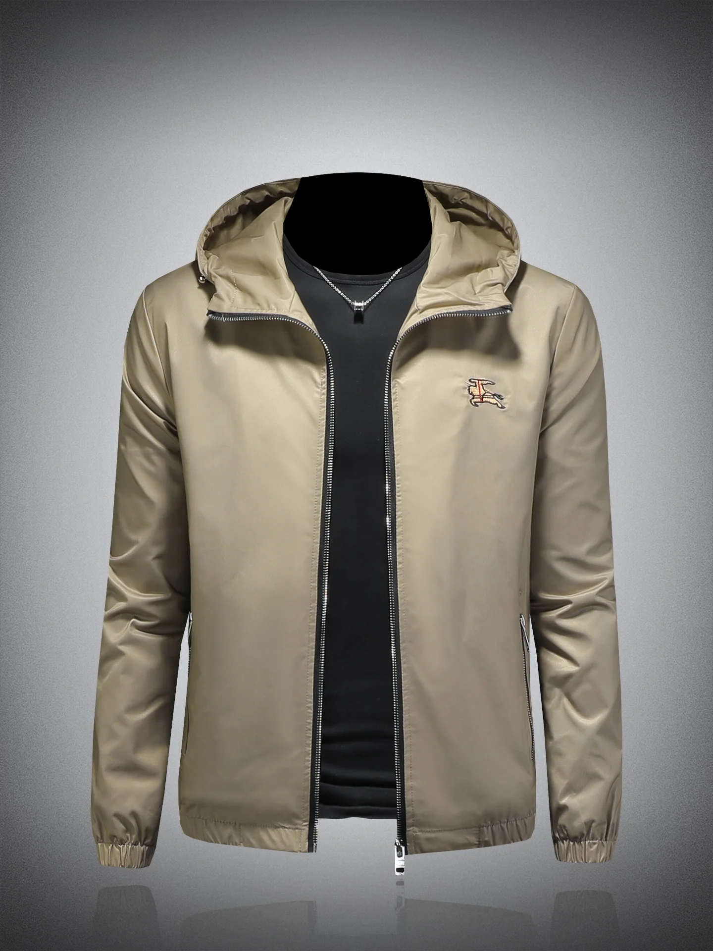 

Повседневная однотонная куртка с капюшоном для мужчин, модная, универсальная, легкая, роскошная, весенне-осенняя, новинка, полиэстер