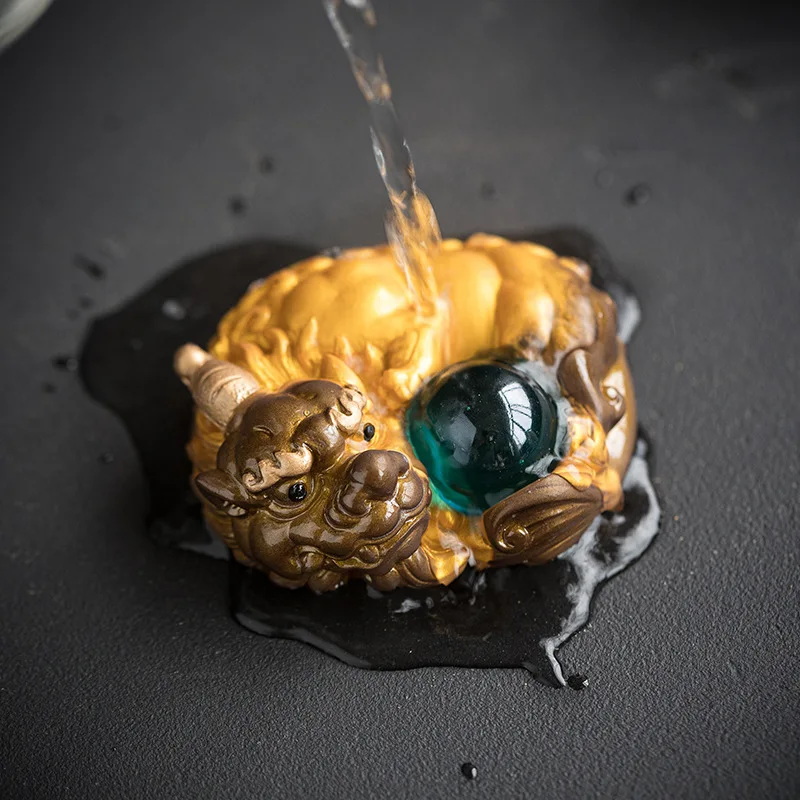 

Изменение цвета, привлекающий богатство Pixiu Tea Pet-ручная работа из смолы, домашний декор фэн-шуй, мини-аксессуары для чайного столика в кунг-фу, подарок