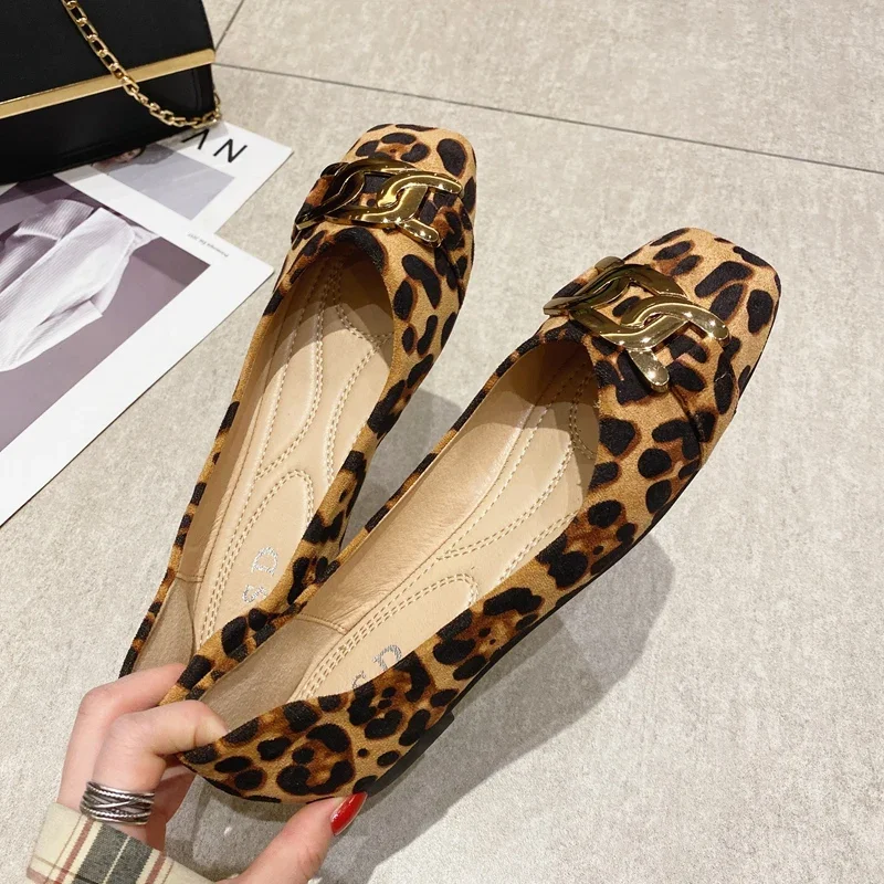 Women\'s Shoes Metal Buckle Flat Leopard Print Shallow Mouth Square Head Loafers Soft Soled Ballet Shoes Large Single Shoes