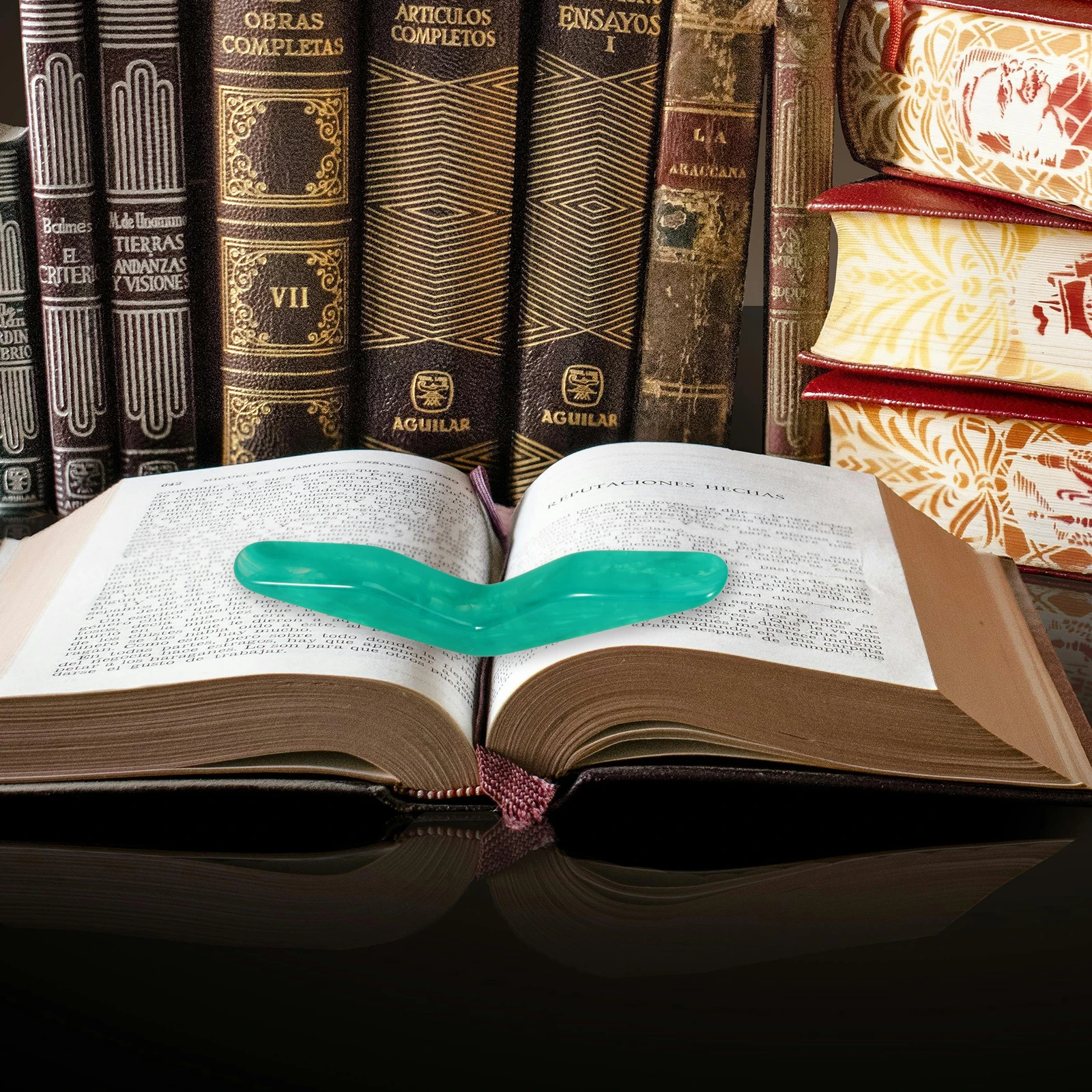 

Portable Thumb Book Page Holder Resin Multi function Reading Accessory Household Lightweight for Bed Student Bookmark Support