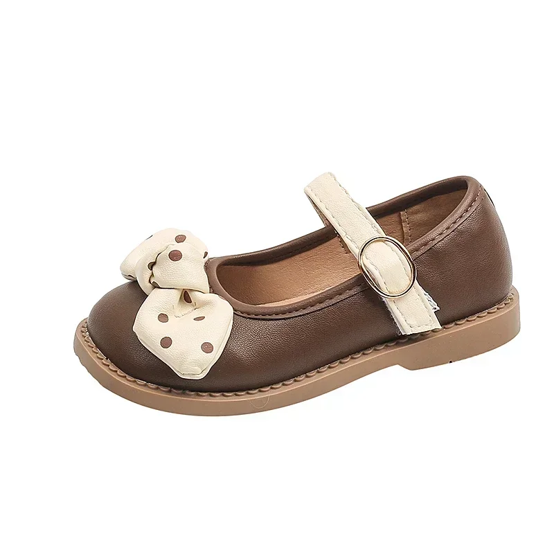 2024 scarpe in pelle per bambini per ragazze autunno nuova moda dolce papillon fondo morbido antiscivolo principessa scarpe versatili Chic