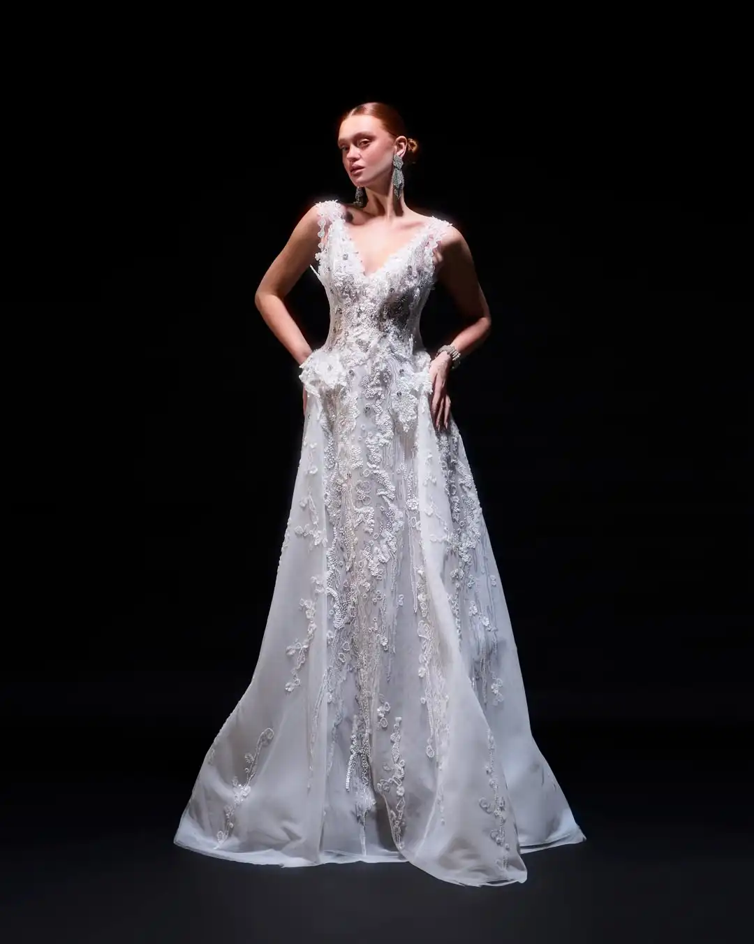White A‑Line Wedding Dress Deep V Neck Sleeveless Handmade 3D Floral Appliques Crystal Beaded Embroidery Sheer Tulle Skirt Floor