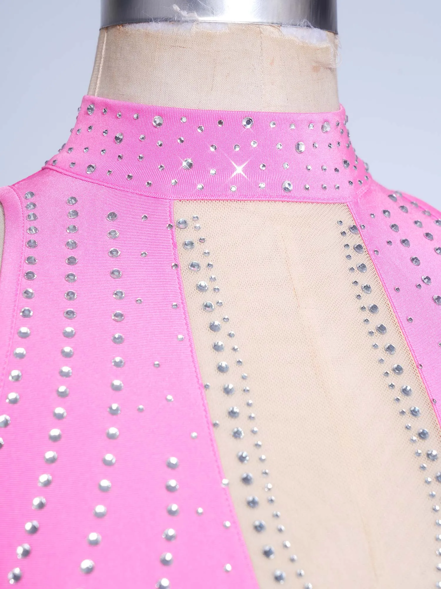 

Women Halter Fringed Leotards Latin Figure Skating Dance Dress Rhinestones Sleeveless Tassel Jumpsuit for Tango Jazz Rumba Salsa