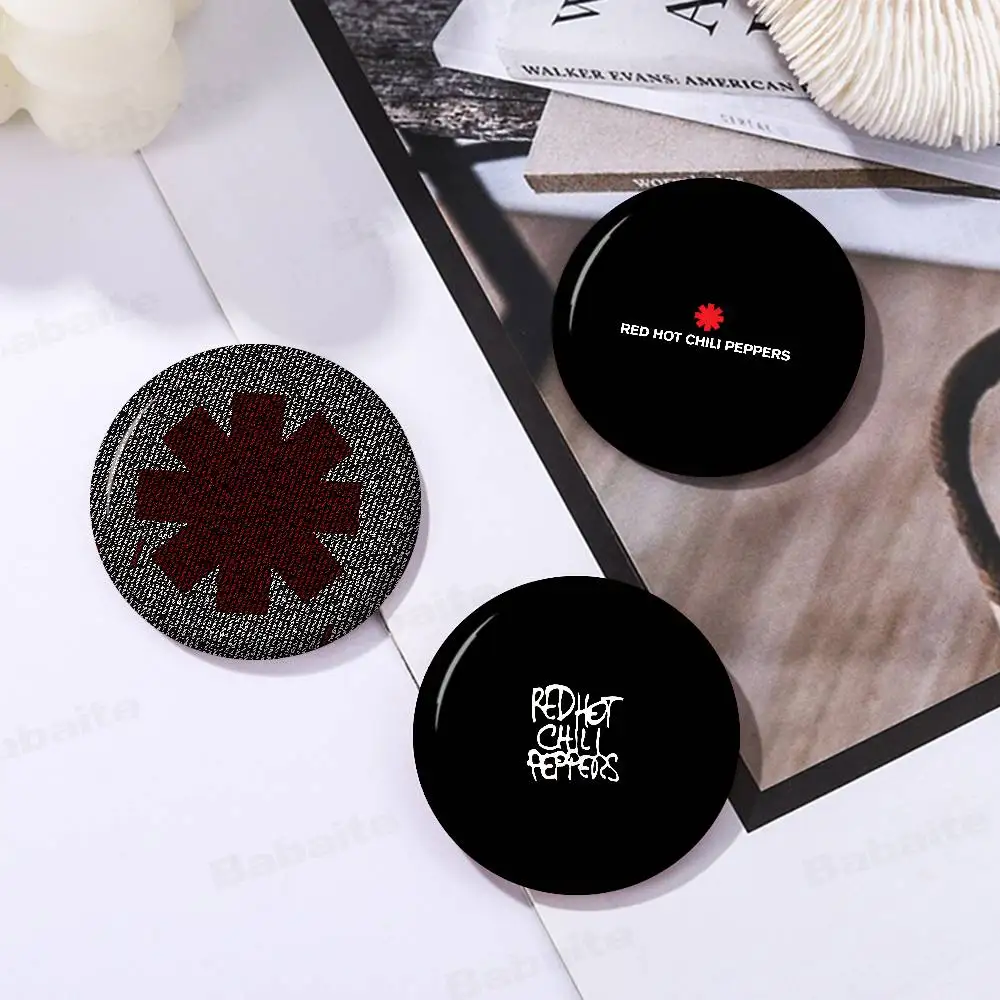 Popular Rock Band R-Red Hot C-Chili P-Peppers 58mm Animals Funny Brooches Badge Backpack Clothes Gift Accessory