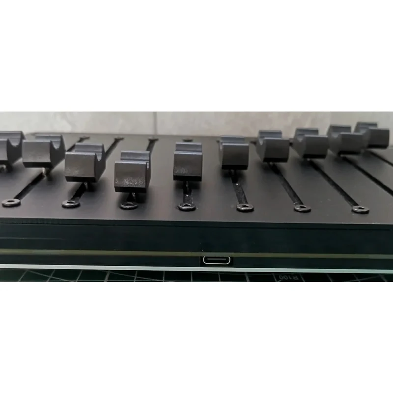 Controlador MIDI para software de host de música, de 10 canales Fader, información CC personalizable, interfaz USB