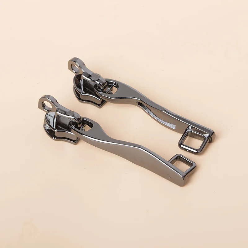 Wholesale Black Gun Silver 8# 10# Nylon Zipper Nylon Zipper Lock Hole Puller Slider Sickle Head Luggage Lock Hole Zipper Sliders