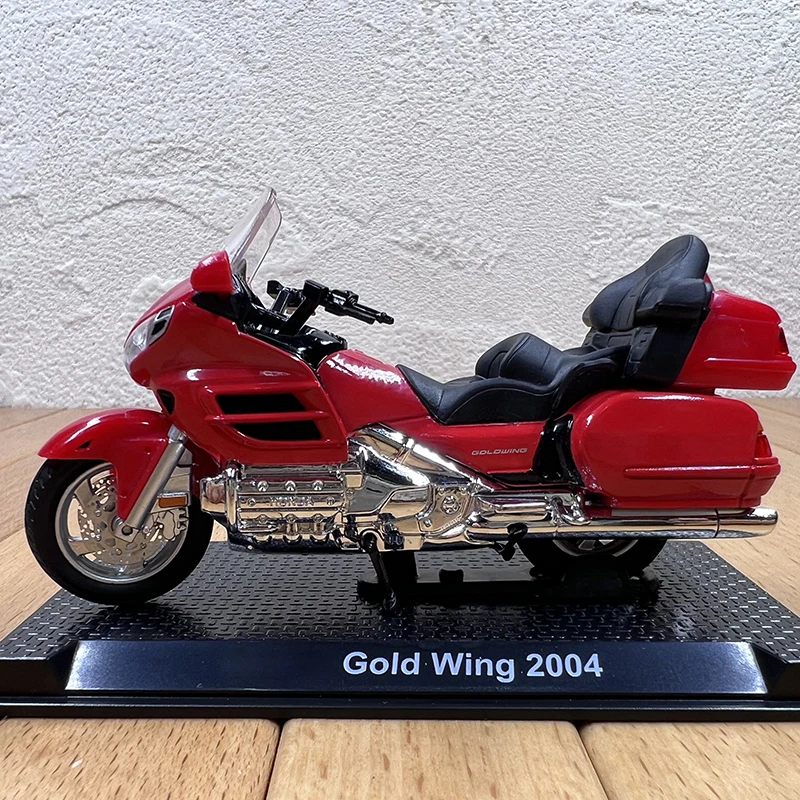 Aleación fundida a presión para adulto, modelo de motocicleta de alta resistencia, 1:24, ala dorada 2004, Colección clásica, exhibición estática,