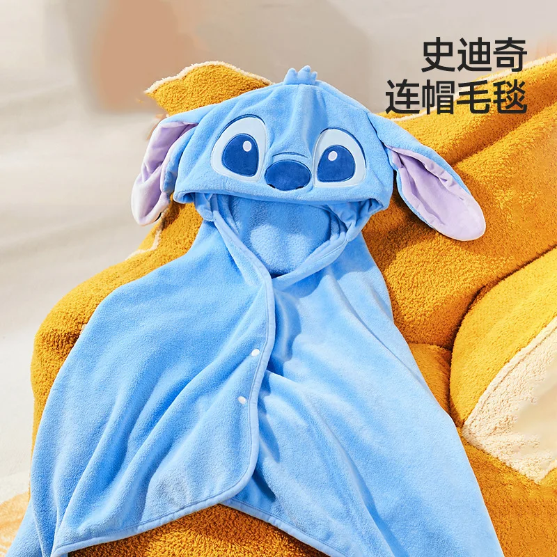 ディズニー純正 シディチ フード付きU字型枕 フード付きブランケット ミッキーぬいぐるみ帽子 ぬいぐるみ 冬の誕生日プレゼント。