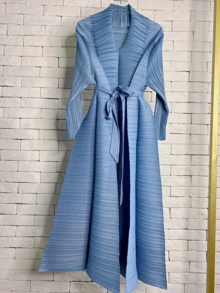 EGRM Fashion Pleated Dress Women V-neck Long Sleeves with Belt Medium Length Loose A-line Party Dresses 2024 Spring New 7RM9061