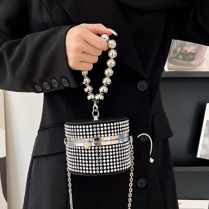 Fashion Evening Bag For Women Black Silver Rivet Circular Clutch Bags Women\'s Chain Messenger Bag Fashion Diamond Shoulder Bag