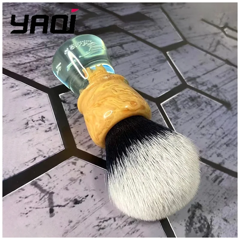 YAQI Soft Dense Bristles Shaving Brush Wood Grain Resin Transparent Green Base Unique Two-Tone Wet Shaving for Men Mens Gift