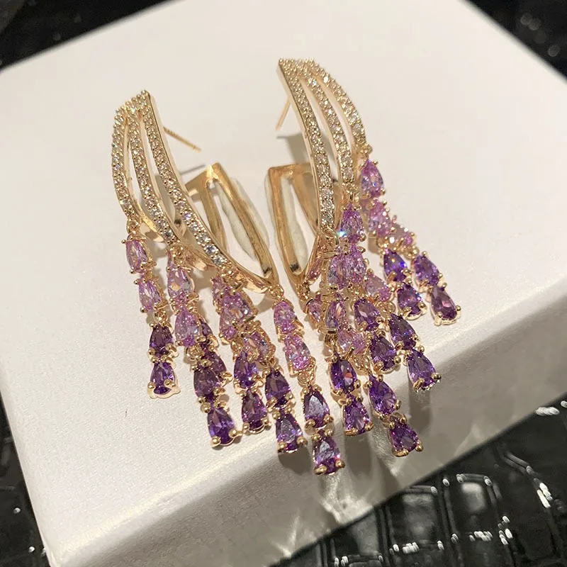 

Серьги с градиентными фиолетовыми кубическими циркониями и оливково-зелеными кубическими циркониями, с уникальным дизайном и кисточками