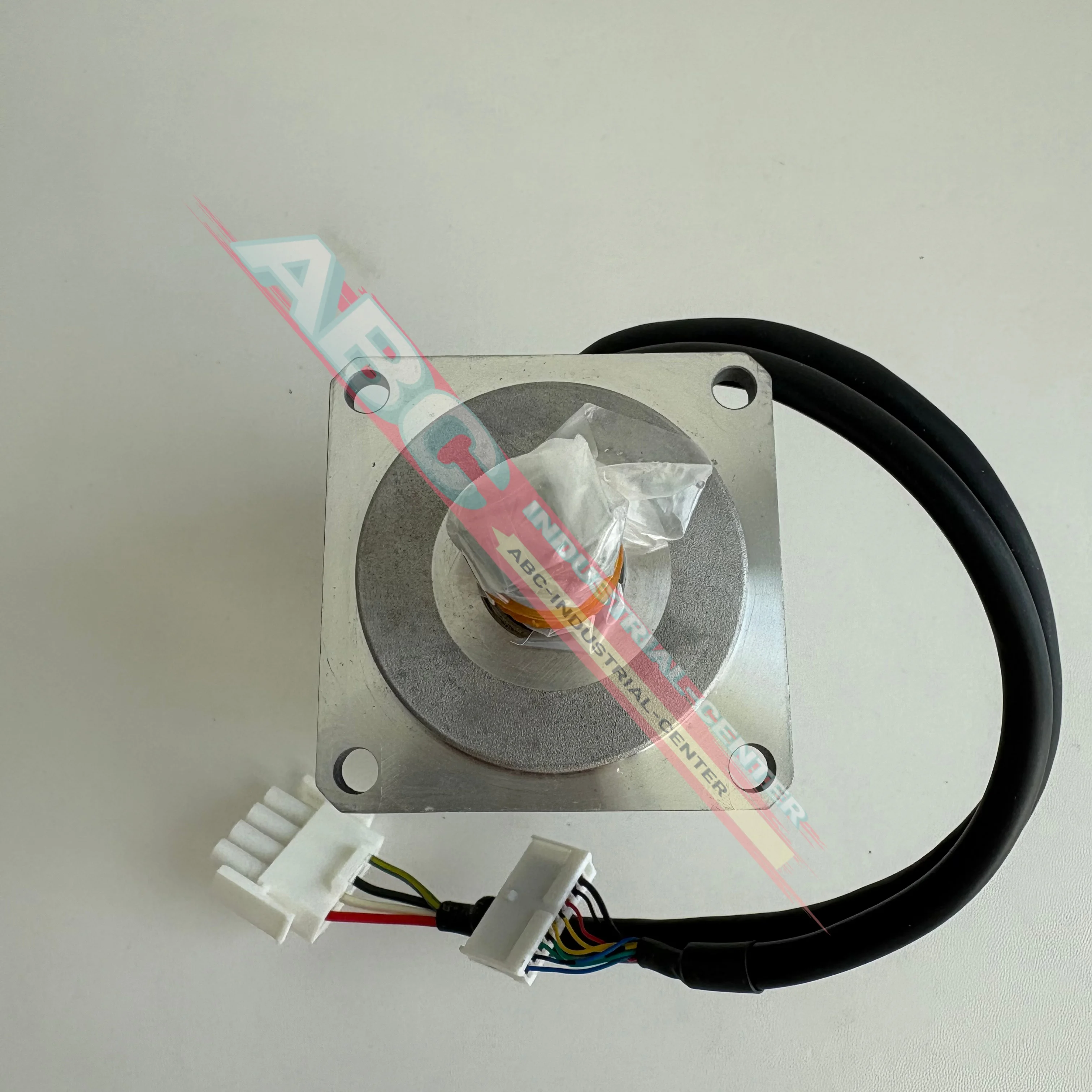 

Servo motor brand new ASMT04L250AK