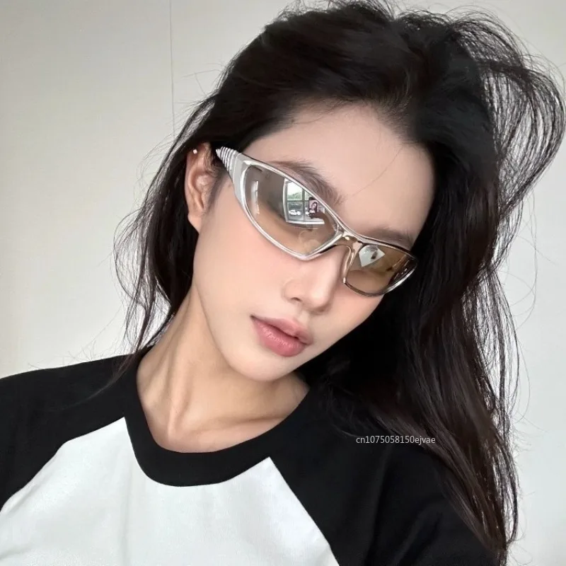 Y2K серебряные солнцезащитные очки для мужчин и женщин в стиле ретро, панк, велосипедные солнцезащитные очки «кошачий глаз», зеркальные модные очки, спортивные солнцезащитные очки в стиле ретро, панк
