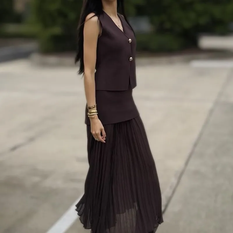 سترة نسائية أنيقة على شكل حرف v بدون أكمام بزرين سترة محبوكة + خصر عالي وسحاب وحاشية طيات تنانير طويلة ملابس خروج فرنسية