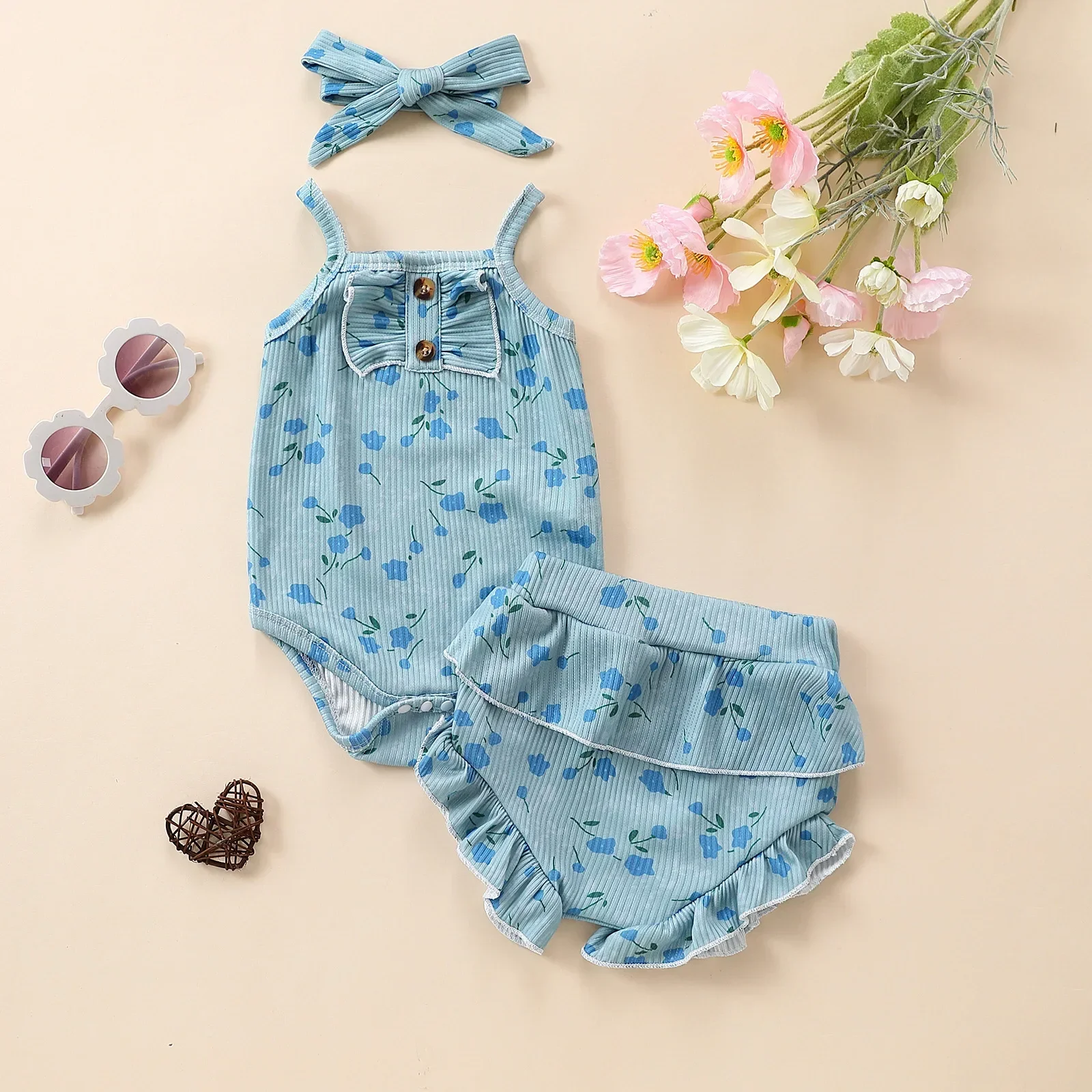 Summer Baby Girl Floral Triangle Pajamas   Shorts   Head Scarf Three-piece Set