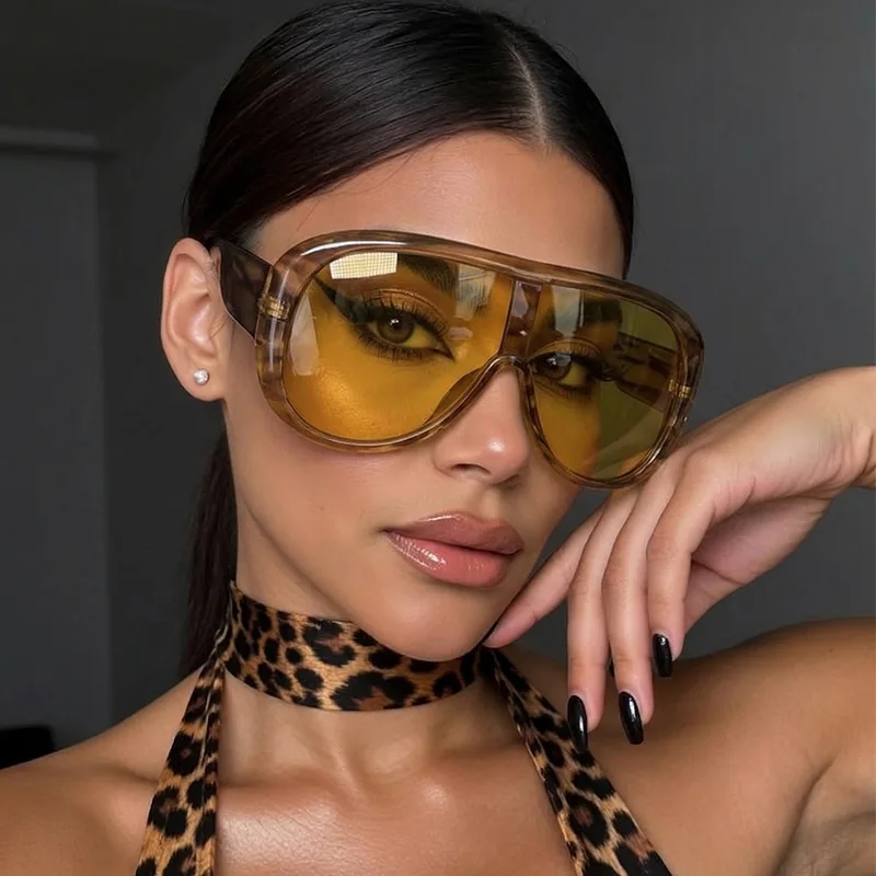 Oversized One Piece Large Frame Y2K Cat Eye Sunglasses for Women Men Retro Square Gradient Sunglasses UV400 Decoration Shades