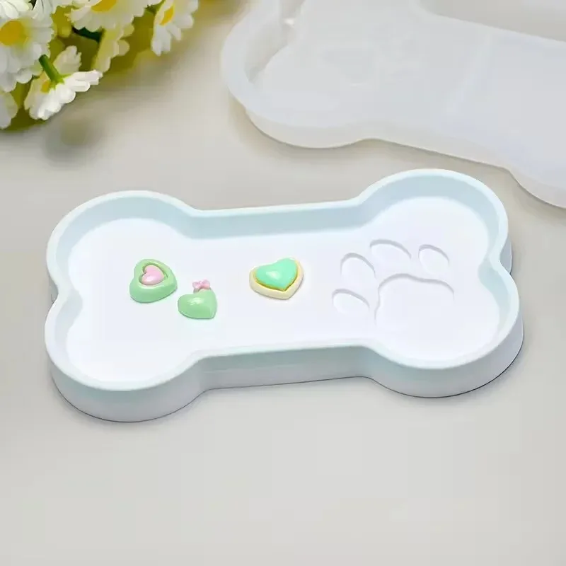 A Top Quality Diy Cat Paw & Bone Shape Silicone Mold Storage Tray Jewelry Display Dish Home Decor Cat And Dog Food Tray Gypsum view 3