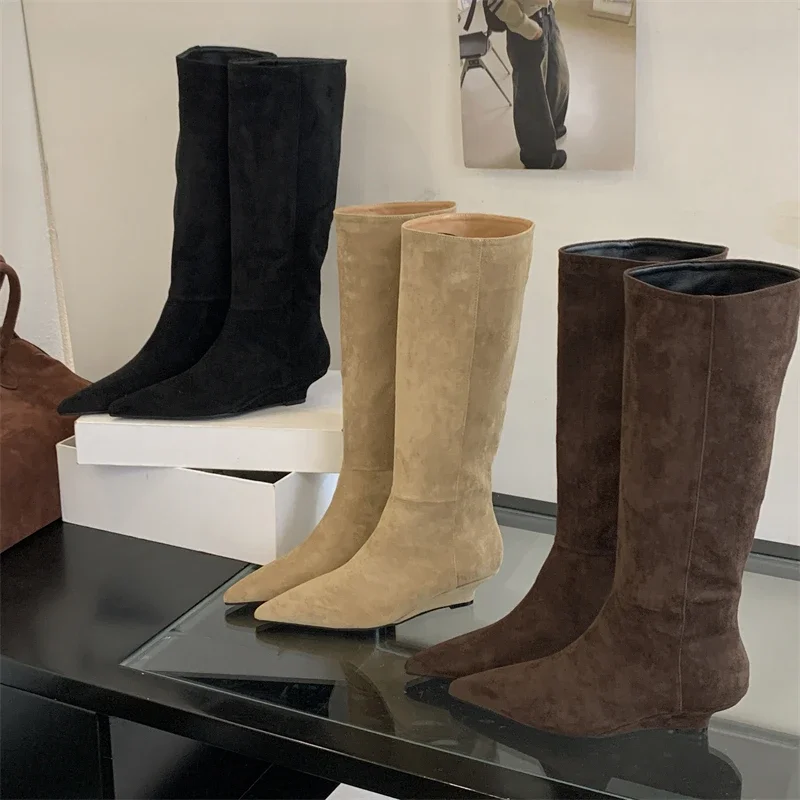 

Aneikeh, осенне-зимние модные винтажные дизайнерские ботинки с острым носком на низкой танкетке, женские сапоги до колена, вечерние туфли, длинные ботильоны для танцев