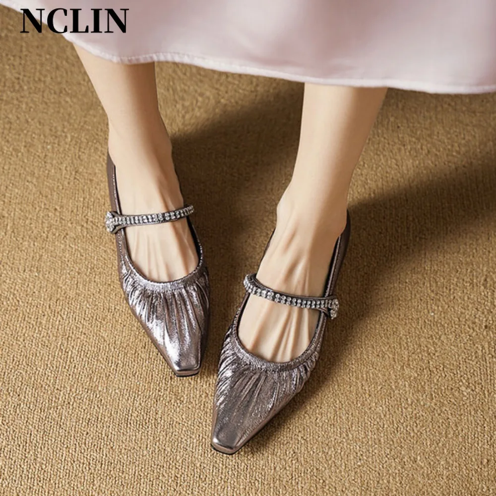

Women's Solid Color Flat Shoes Casual Fashion Breathable Non Slip Rubber Sole Pointed Toe Non-Slip Comfortable Spring and Summer