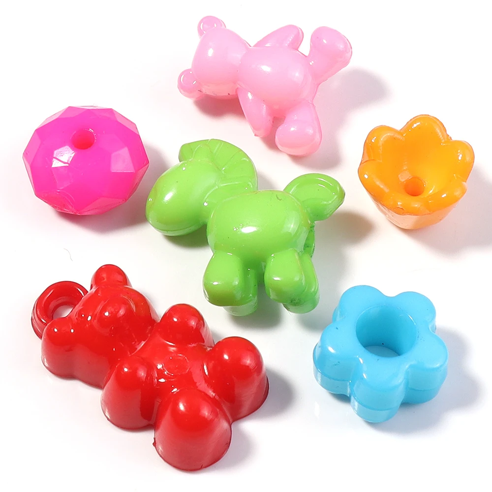 

100Pcs Acrylic Beads Solid Colored Pony Bear Flower Shaped Spacers Beads for DIY Jewelry Making Bracelet Pendant Accessories