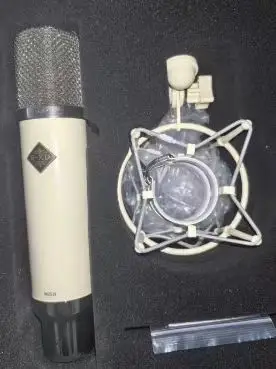 

m251e condenser microphone