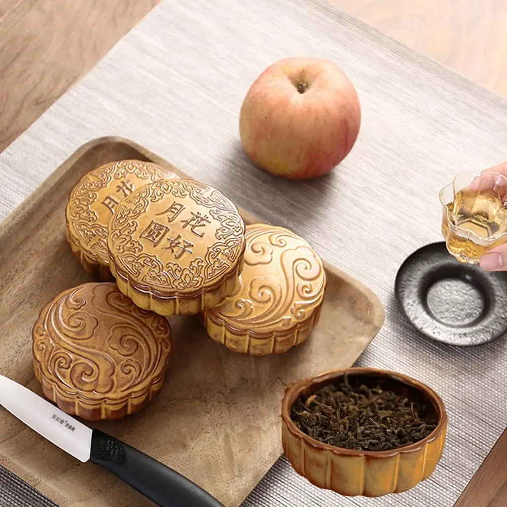 

Portable Ceramic Tea Storage Container Round Simulation Mooncake Shape Tea Jar Sealed Antique Small Storage Box for Home