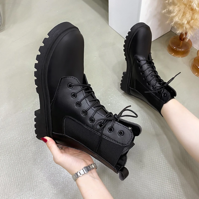 Women 2024 Autumn Winter New Tooling Boots Lady Anti Slip Waterproof Lace Up Short Boots Women Casual Thick Heel Knight Boots