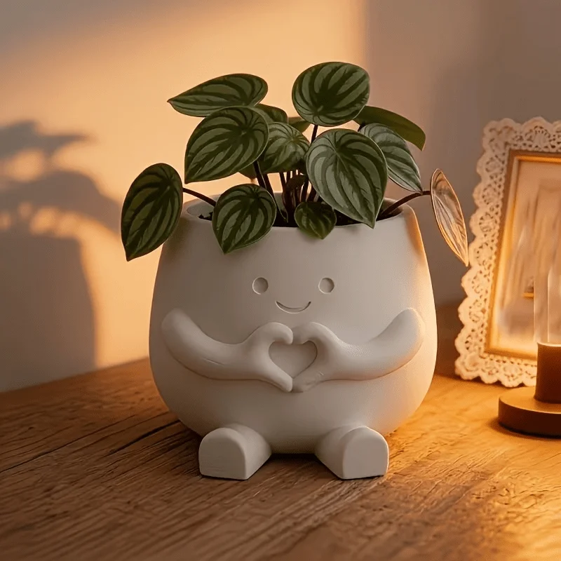 Cute Heart Hand Character Plant Pot, Smiling Face Resin Planter with Feet, Creative Desktop Succulent Flower Pot, Indoor Home