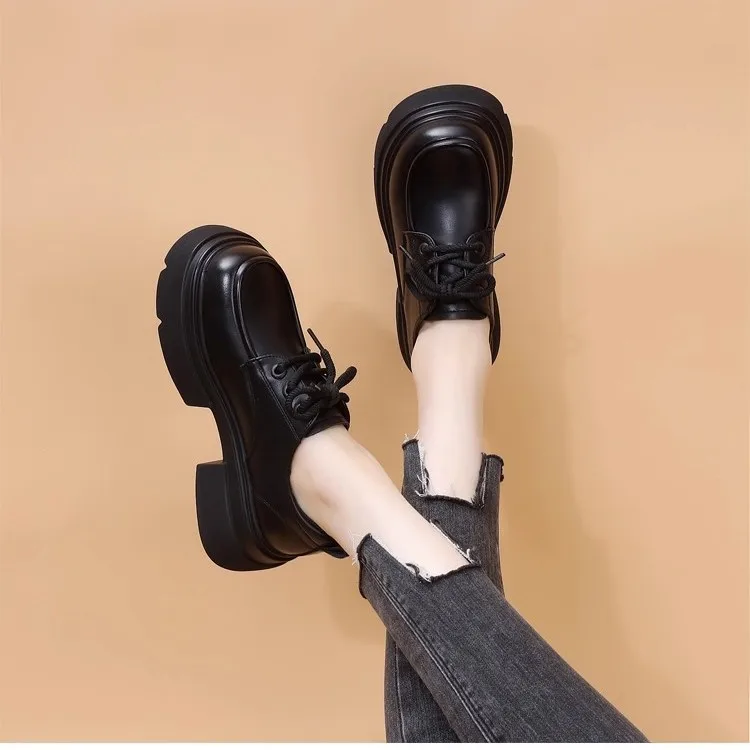 Leather shoes women's British style 2026 spring new item soft sole black single shoe lace up loafers