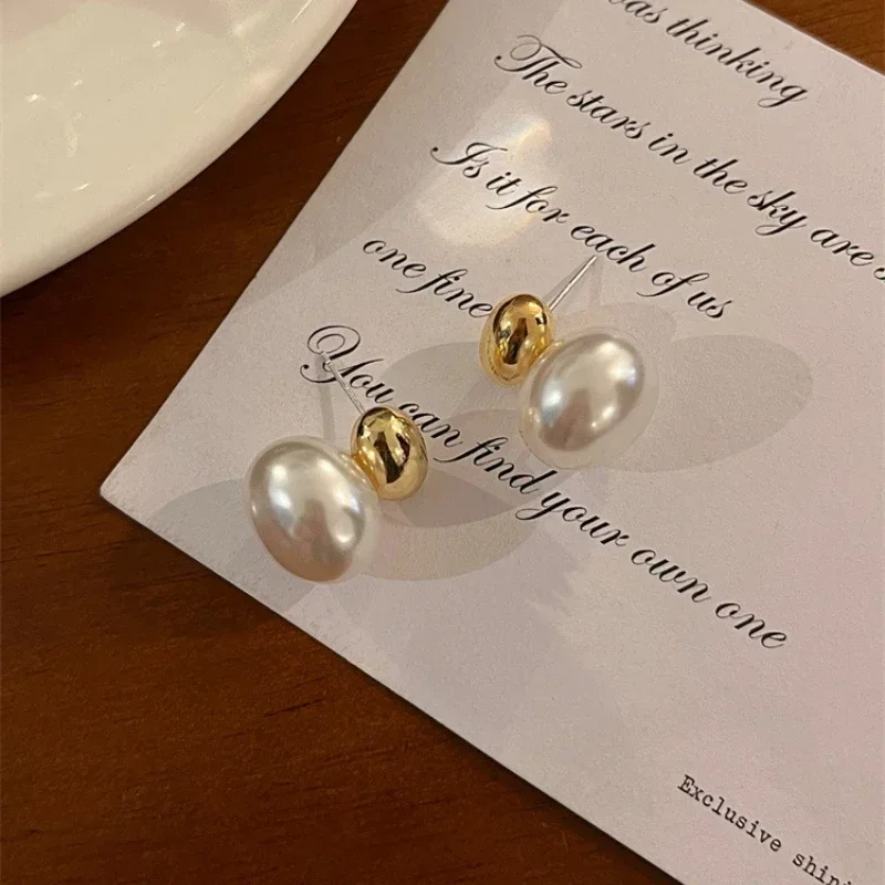 French Elegant Gold Color Bean Spliced Flat Pearl Earrings for Korean Fashion Jewelry Party Women\'s Sweet Accessories 2023 New