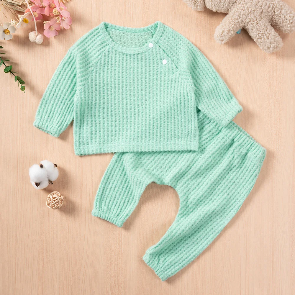 Herbst- und Winter-Set für Babys, Jungen und Mädchen, einfarbiges Oberteil mit langen Ärmeln und Rundhalsausschnitt, Hahnentritt-Muster, dazu lange Hose, süßes Outfit für Kinder im Alter von 1-3 Jahren. – Detail 1