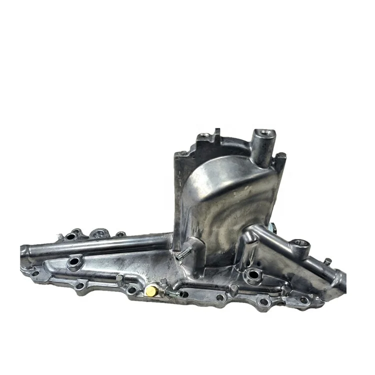 Auto Engine Parts Oil Cooler Cover 15701-0L030 for FORTUNER GGN50 GGN60 GGN15