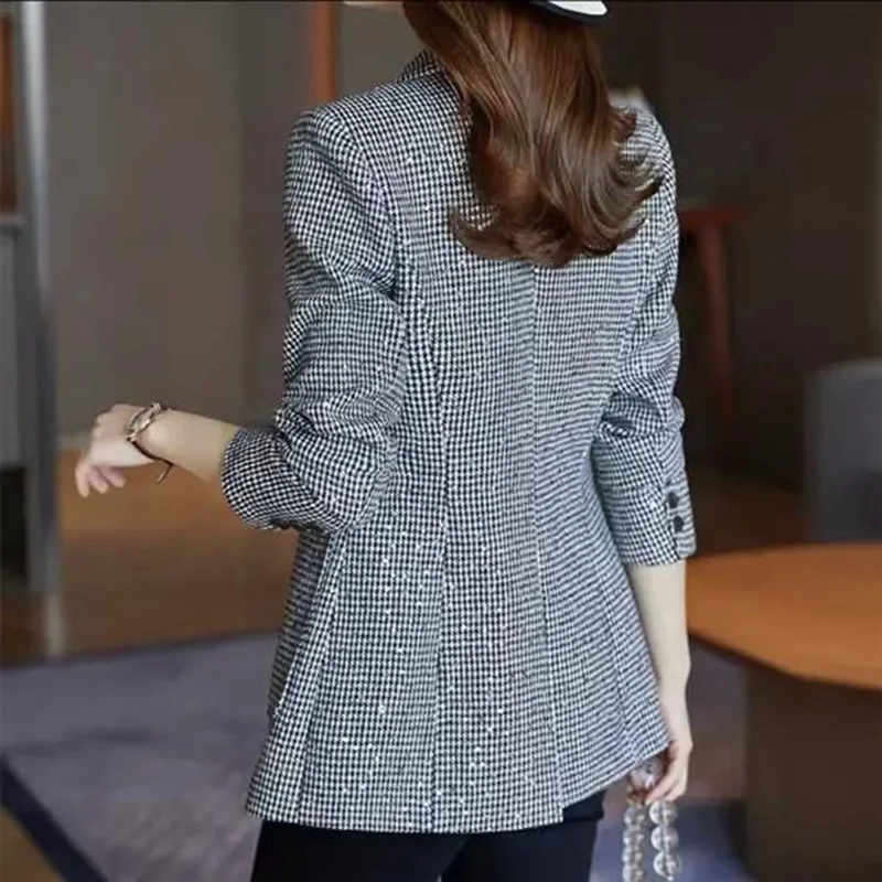 Elegant Lapel Button Spliced Pockets Sequined Lattice Blazer Women\'s Clothing 2023 Autumn New Casual Tops Office Lady Blazers