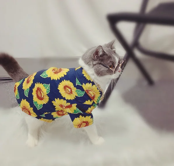 Wholesale Fashion Floral Design Sustainable Pet Shirt Cute Pet Clothes for Cat