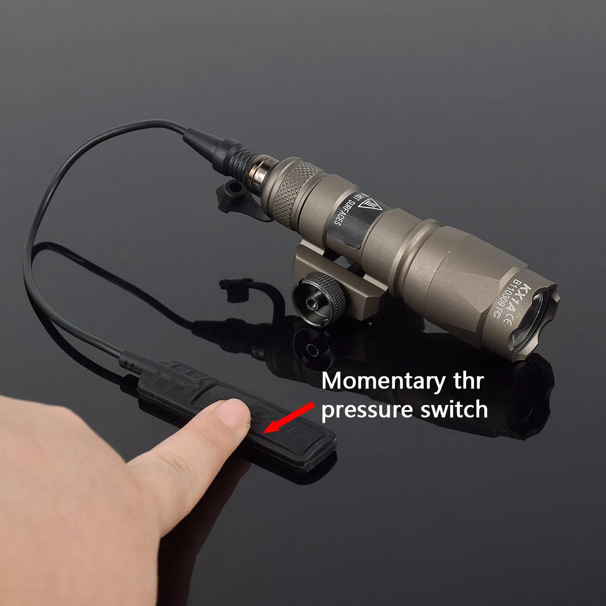 Tactical SureFire M300 M300B M600B Airsoft Flashlight Hunting Scout Torch Rifle AR15 Gun LED Light Button Remote Switch