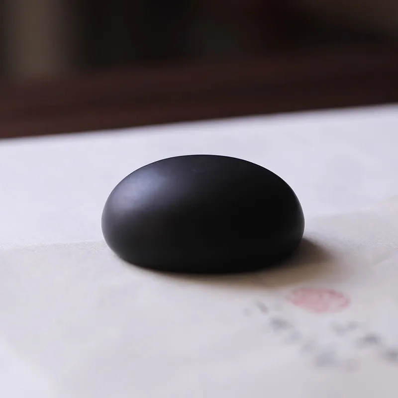 Round Shape Natural Stone Inkstone Paperweight Paper Weight Handcrafted Chinese Calligraphy Accessories for Writing Desk 6x3cm