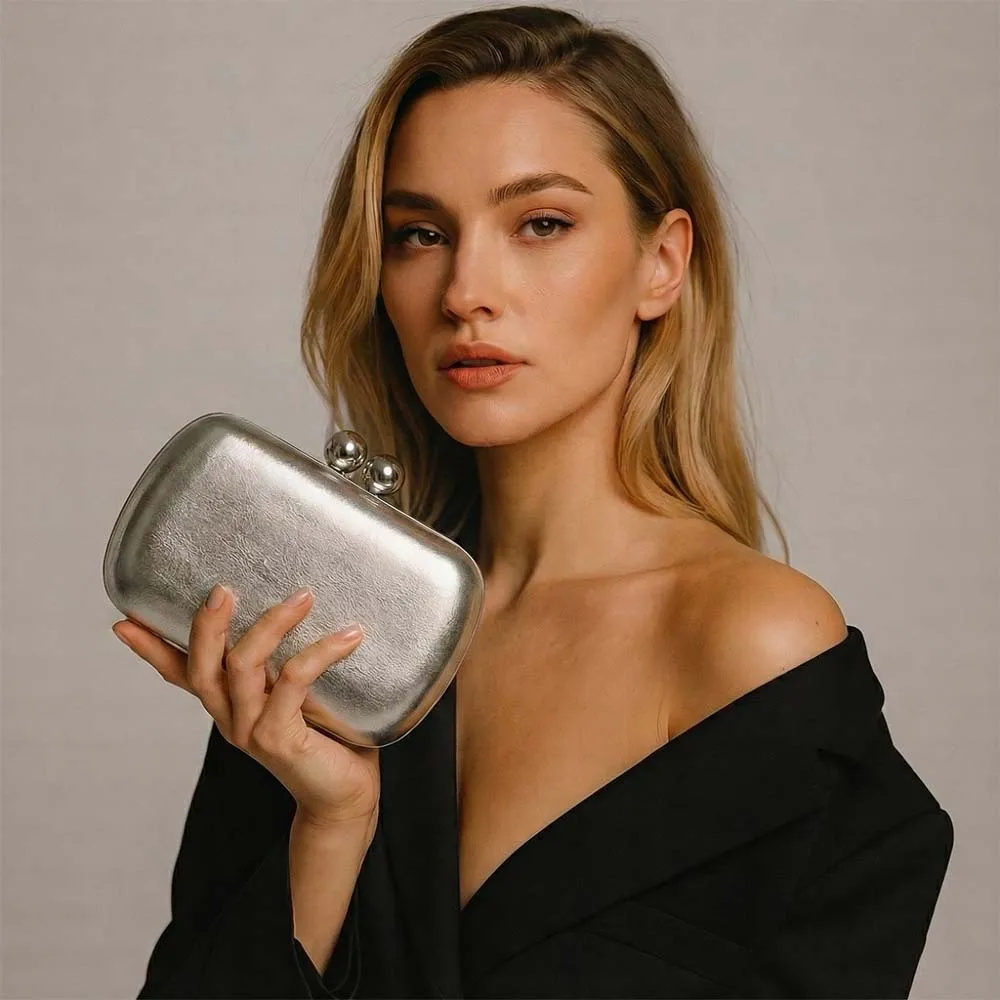 Fashionable Golden Silver Metallic Clutch Bags With Double Bead Buckles For Eye-catching Evening Parties And Formal Occasions