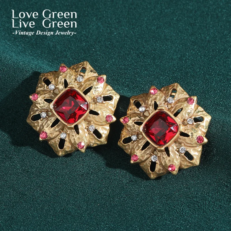 

Vintage Red Crystal Gold Color Flower Stud Earring Geometric Luxury Jewelry Designer Charms Trendy 2025 Unique Wedding Party