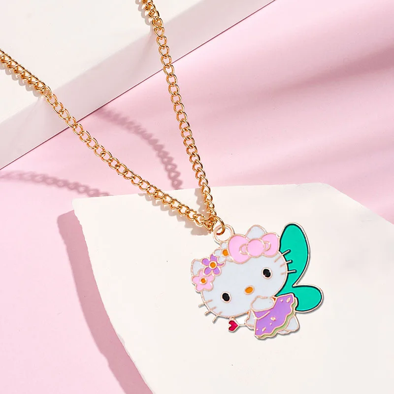 Miniso Sanrio Golden Necklace Clampsia Chain Female Student Temperament Versatile Cartoon Pendant Alloy Accessories Necklace