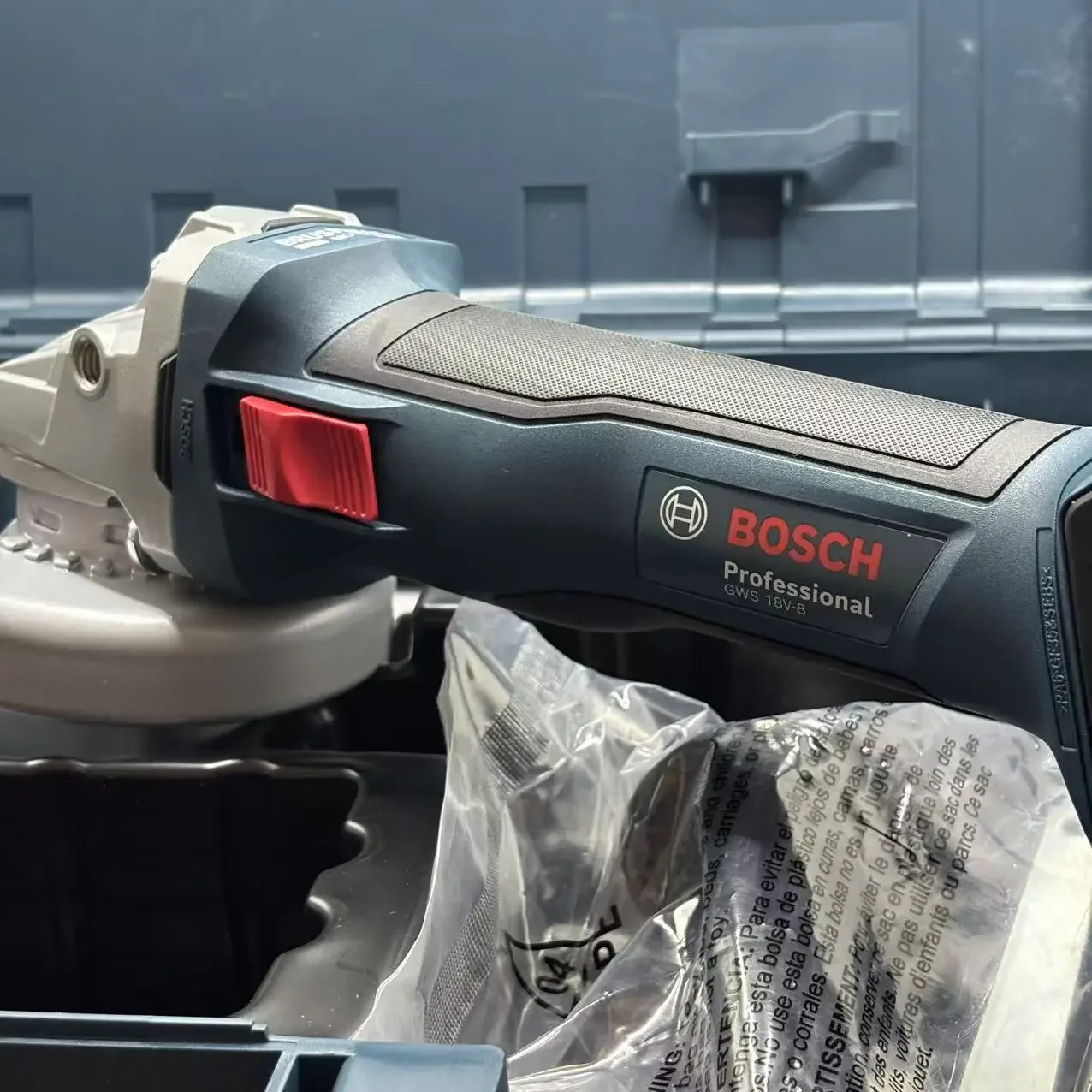 BOSCH GWS 18V-8 Cordless Angle Grinder 18V Professional Brushless 100MM Slide Switch Cutting Grinding Bosch Power Tools GWS18V-8