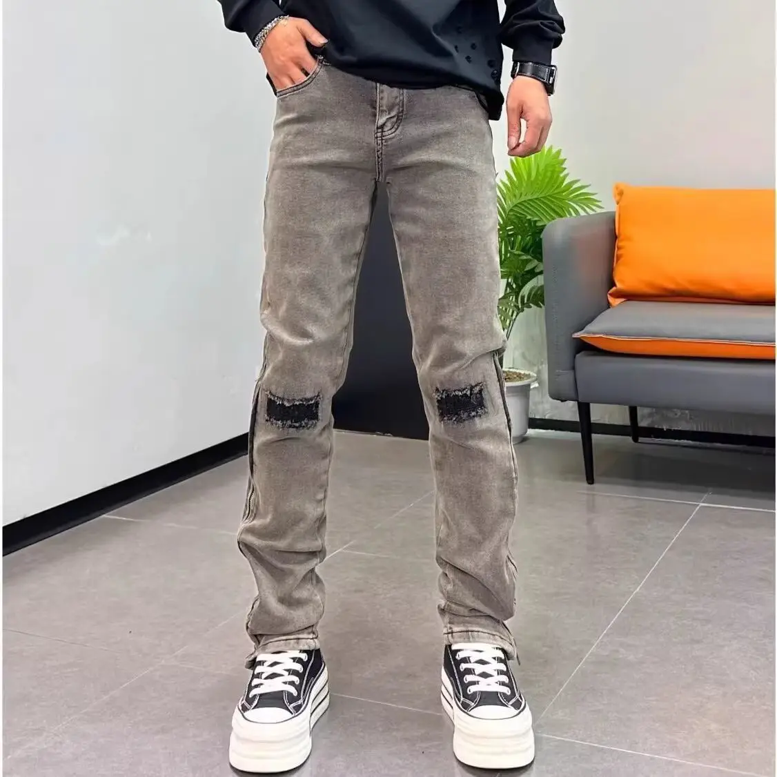 

Мужские джинсы премиум-класса Slim Fit с декоративными нашивками, осенне-зимняя новинка, корейская версия, модные повседневные прямые джинсы