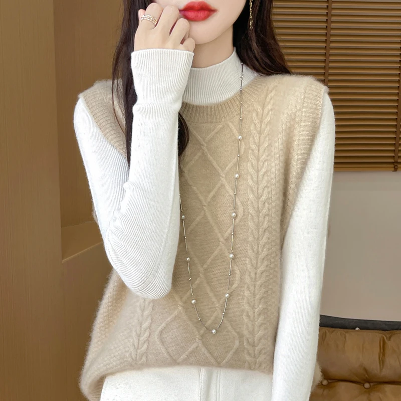 Twisted All Wool Knitted Sweater Vest For Women In Autumn And Winter, Versatile Round Neck Sleeveless Sweater, Camisole DMR D176