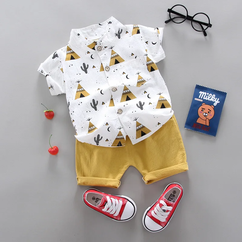 Children's Summer 100% Cotton Random Full Print Triangle Pattern Short Sleeved Stand up Collar Shirt and Shorts Set