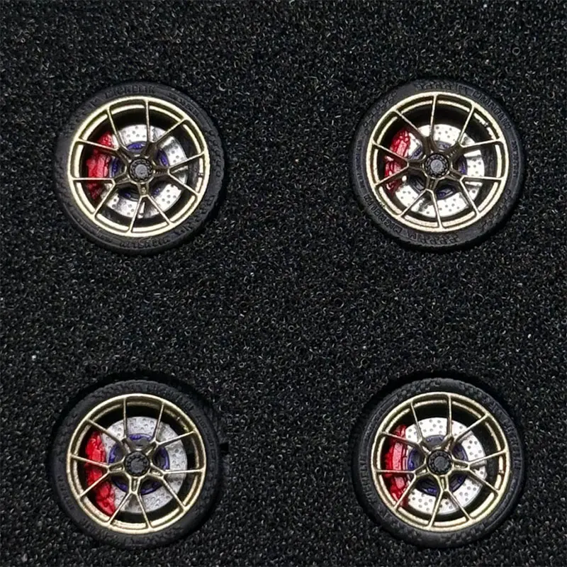 GT3 1/64 MT Car Modified Wheels 10.8mm Resin Wheels with Caliper Rubber Tires Suitable for 1:64 Static Car Model Boy's Gift