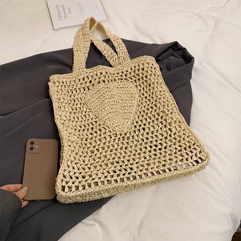 Pure hand-woven straw bag, excellent quality, high-end atmosphere on the grade, summer leisure vacation beach