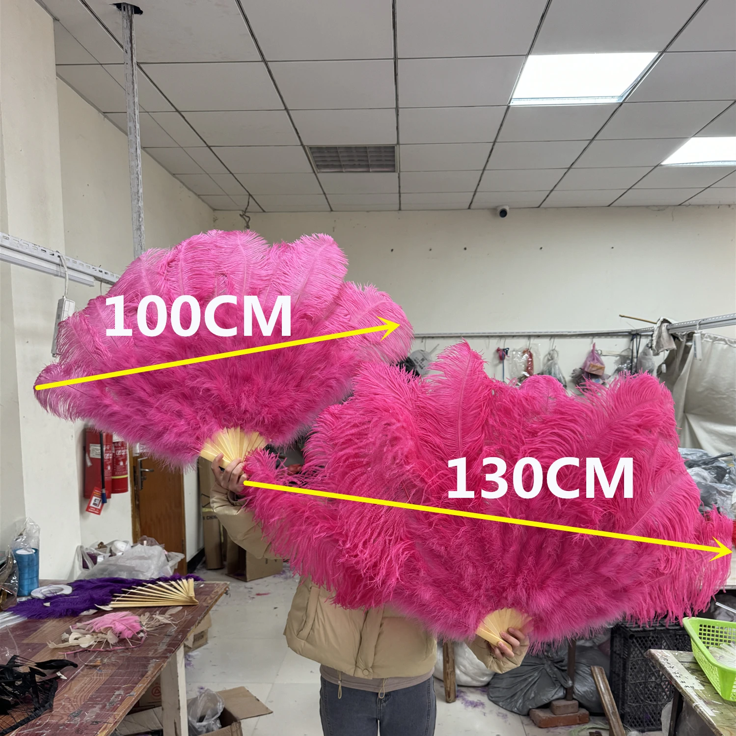 10PCS Ostrich Feather Fans Fluffy Performance Dance Folding Hand Held Fan Colored Styles Party Props Stage Show Props Fans 130CM